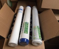 UDF顆?；钚蕴繛V芯 燒結(jié)碳顆粒碳家用過濾器純水機(jī)通用濾芯